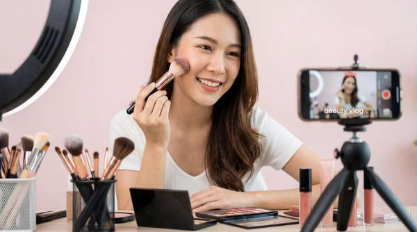 欧美精品美妆视频教程